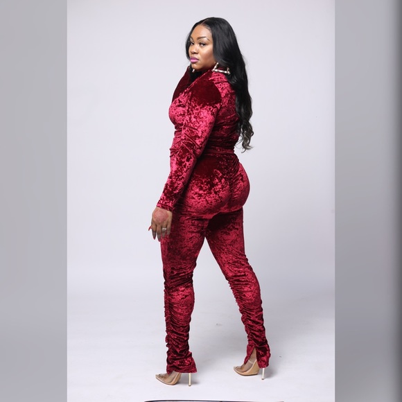 Burgundy 2 piece tracksuit - Picture 3 of 4